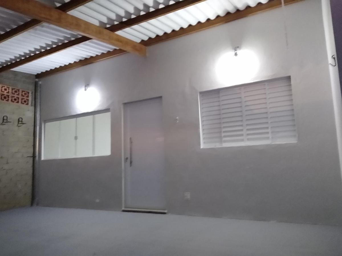 Casa Inteira, Grande Suite, Dois Chuveiros, Sala ,Cozinha E Garagem Privativa Total Conforto, Melhor Que Hotel! ボトゥカトゥ エクステリア 写真