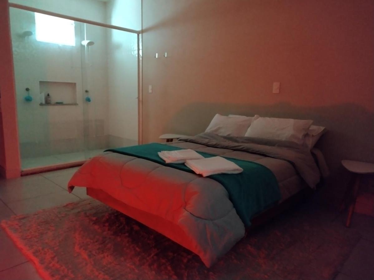 Casa Inteira, Grande Suite, Dois Chuveiros, Sala ,Cozinha E Garagem Privativa Total Conforto, Melhor Que Hotel! ボトゥカトゥ エクステリア 写真
