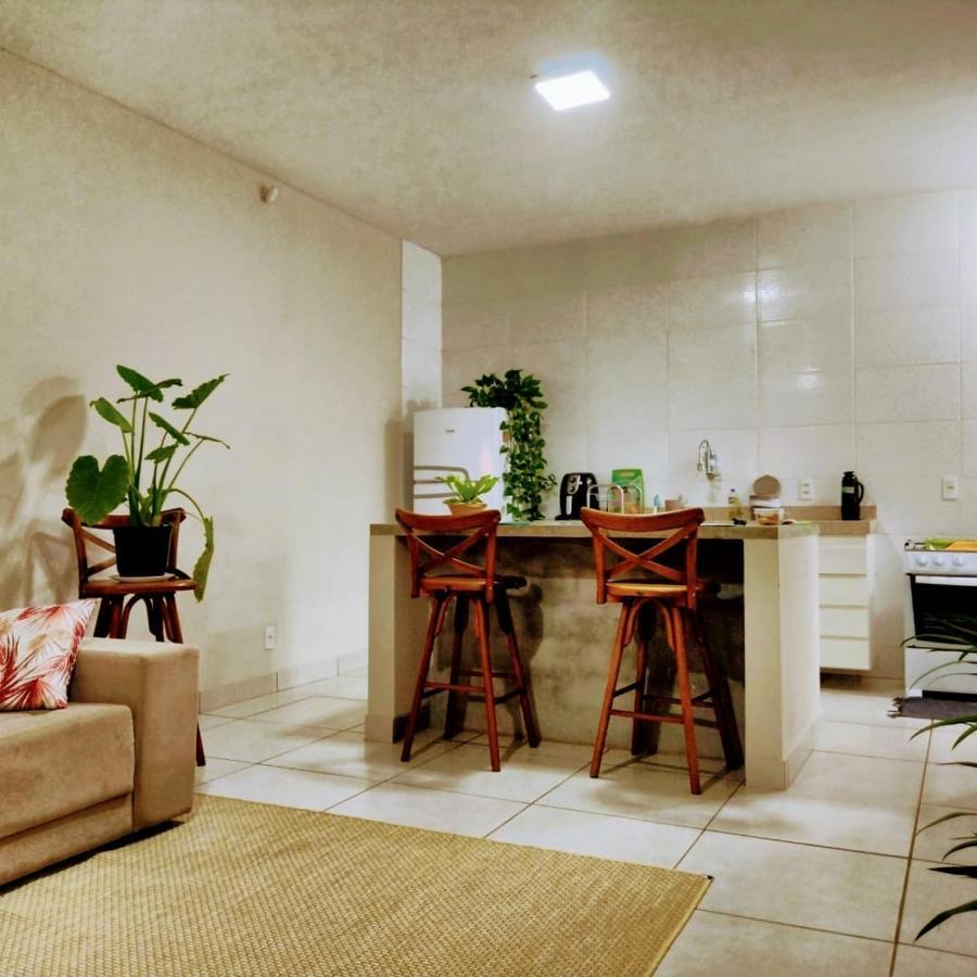Casa Inteira, Grande Suite, Dois Chuveiros, Sala ,Cozinha E Garagem Privativa Total Conforto, Melhor Que Hotel! ボトゥカトゥ エクステリア 写真