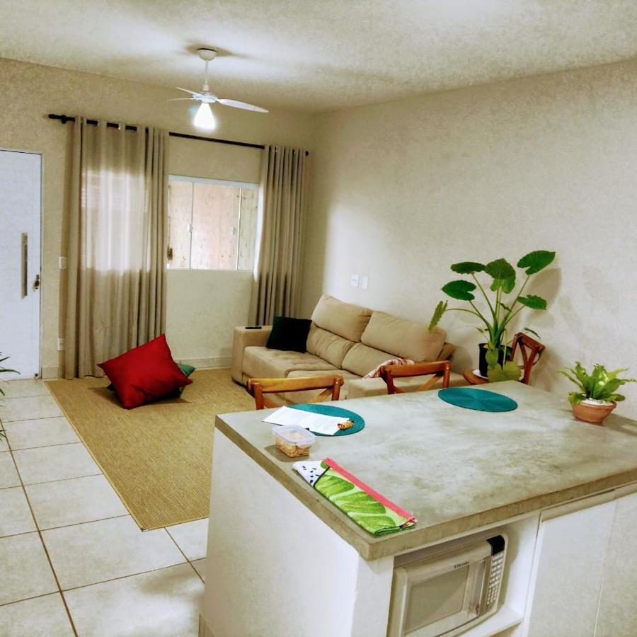 Casa Inteira, Grande Suite, Dois Chuveiros, Sala ,Cozinha E Garagem Privativa Total Conforto, Melhor Que Hotel! ボトゥカトゥ エクステリア 写真